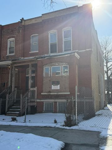 2949 W Adams Street, Chicago, IL 60612