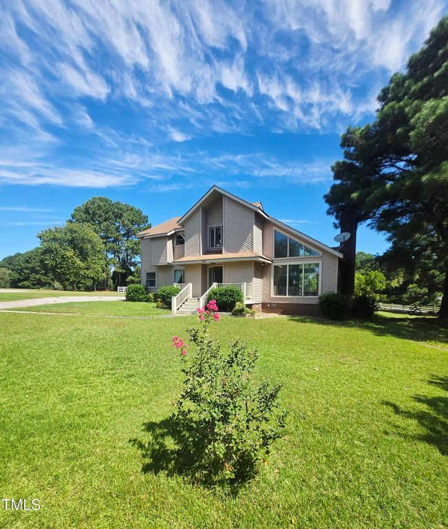 841 Short Spoon Circle, Rocky Mount, NC 27804