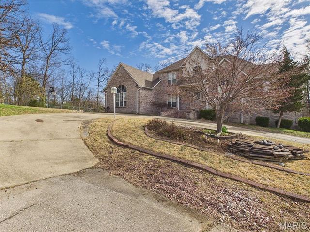 2566 Stone Ridge Drive, Poplar Bluff, MO 63901