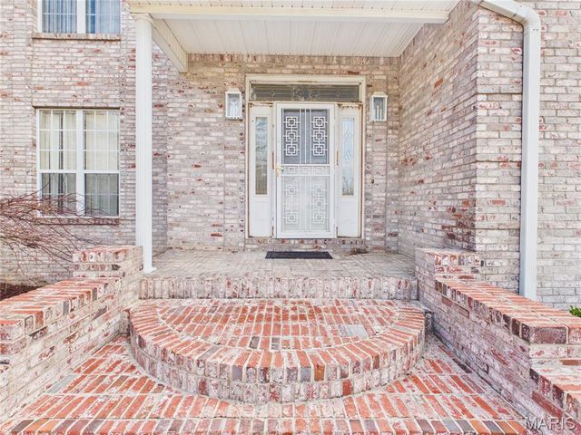 2566 Stone Ridge Drive, Poplar Bluff, MO 63901