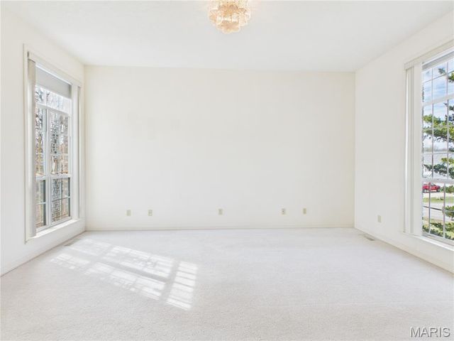 2566 Stone Ridge Drive, Poplar Bluff, MO 63901