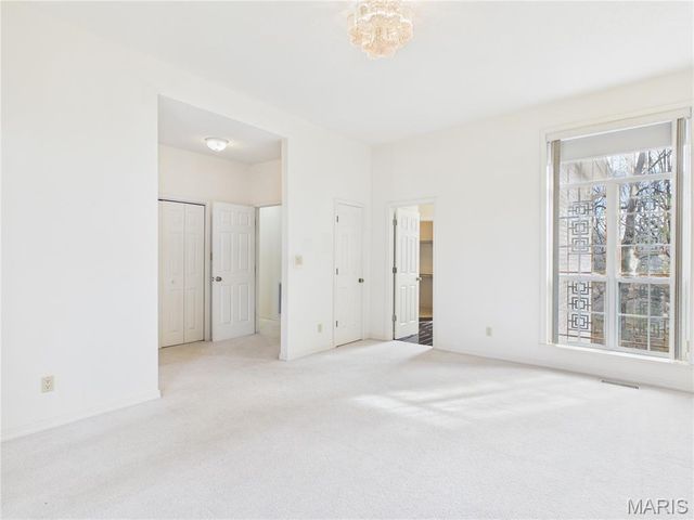 2566 Stone Ridge Drive, Poplar Bluff, MO 63901