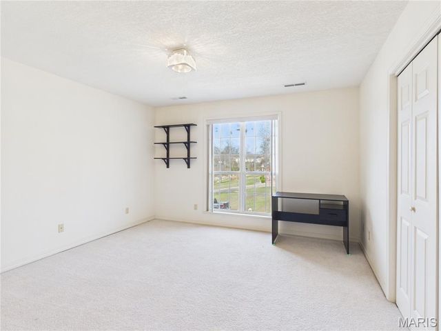 2566 Stone Ridge Drive, Poplar Bluff, MO 63901