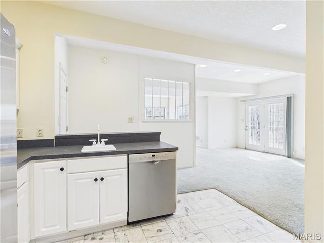 2566 Stone Ridge Drive, Poplar Bluff, MO 63901