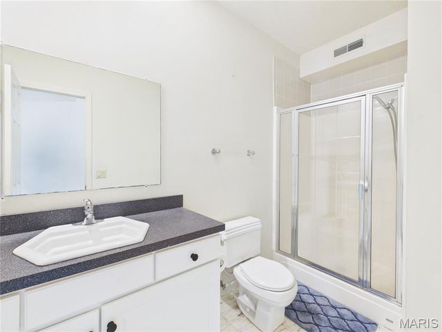 2566 Stone Ridge Drive, Poplar Bluff, MO 63901