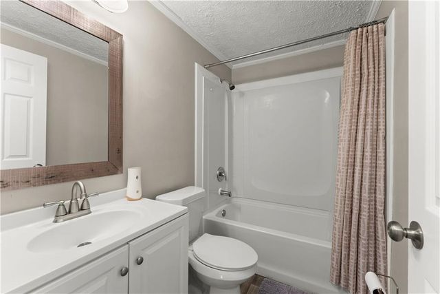 1670 Azelea Lane, Gainesville, GA 30507