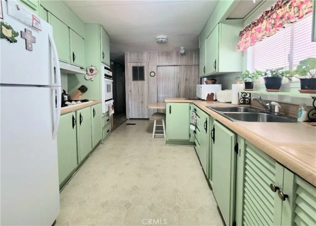 27601 Sun City 202, Menifee, CA 92586