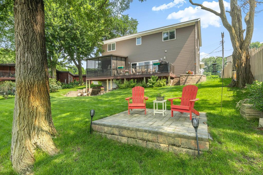 17643 Janssen Drive, Cold Spring, MN 56320