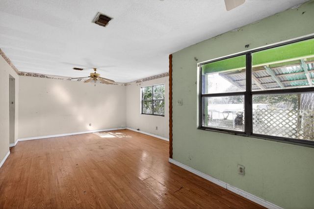 2889 County Road 702, Brazoria, TX 77422