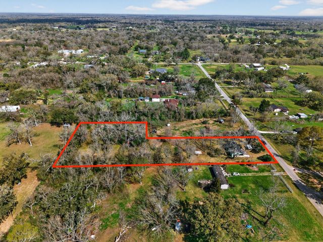 2889 County Road 702, Brazoria, TX 77422