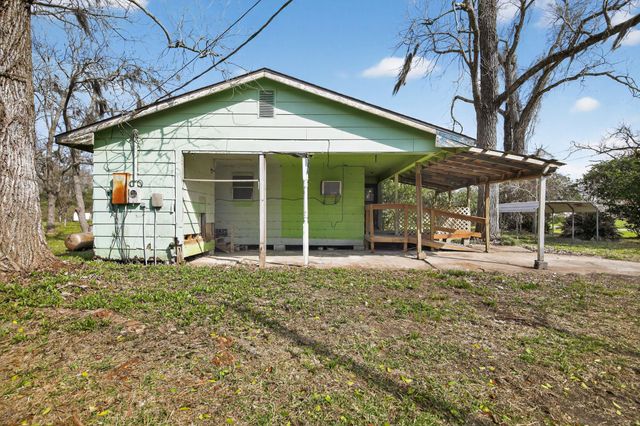 2889 County Road 702, Brazoria, TX 77422
