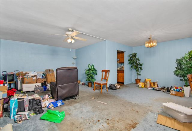 7200 SUNSHINE SKYWAY LANE S 2A, St Petersburg, FL 33711