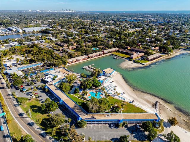 7200 SUNSHINE SKYWAY LANE S 2A, St Petersburg, FL 33711