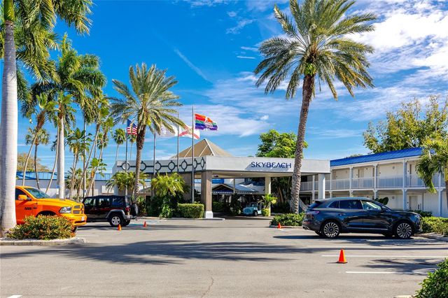 7200 SUNSHINE SKYWAY LANE S 2A, St Petersburg, FL 33711