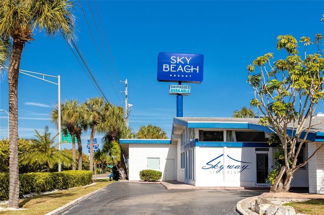 7200 SUNSHINE SKYWAY LANE S 2A, St Petersburg, FL 33711