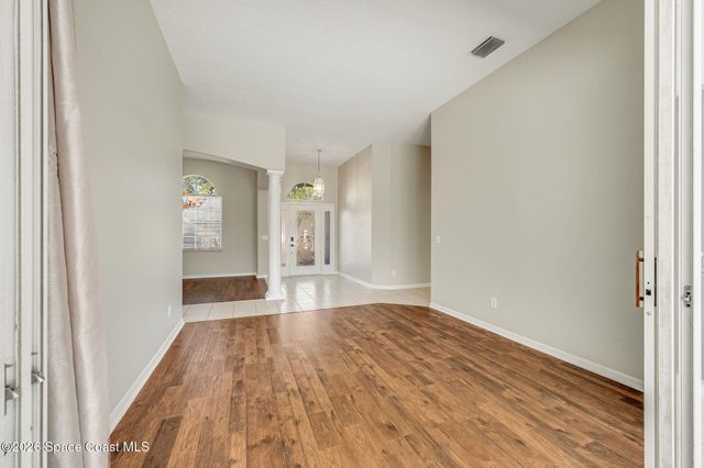 776 Autumn Glen Drive, Melbourne, FL 32940