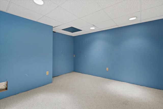 17505 Azure LANE, Brookfield, WI 53045