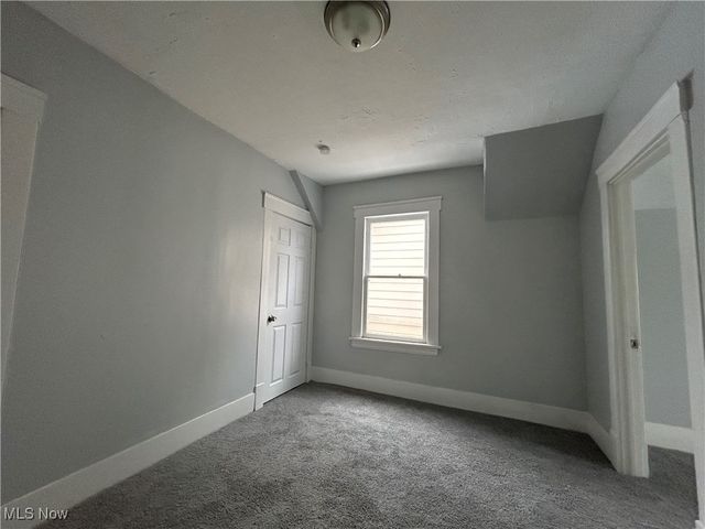 3233 W 94th Street UP, Cleveland, OH 44102