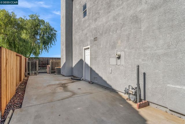 4093 S Anchor Ct, Discovery Bay, CA 94505