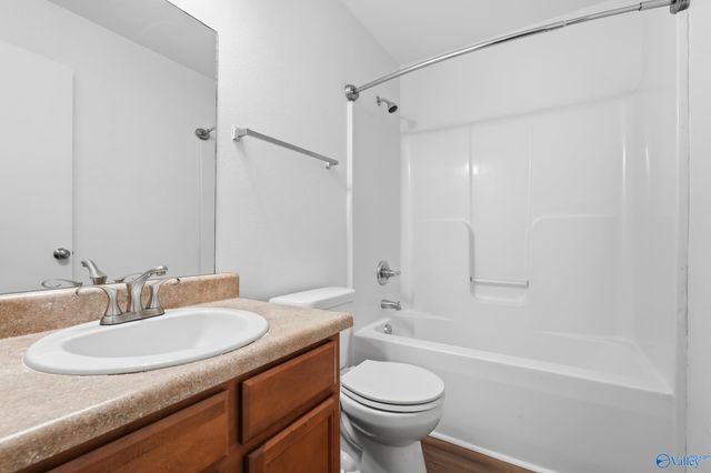 15328 Mill Valley Drive, Athens, AL 35613