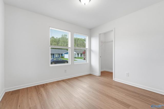 15328 Mill Valley Drive, Athens, AL 35613