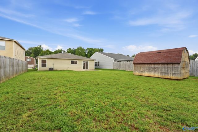 15328 Mill Valley Drive, Athens, AL 35613