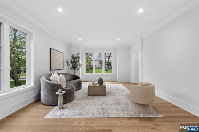 22 Northwood Avenue, Demarest, NJ 07627