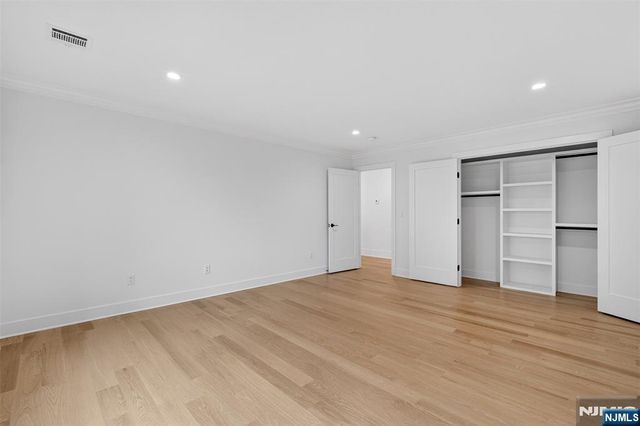 22 Northwood Avenue, Demarest, NJ 07627