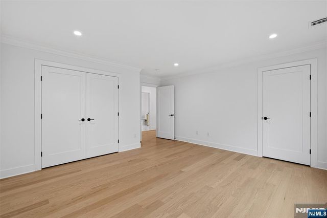 22 Northwood Avenue, Demarest, NJ 07627