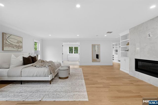 22 Northwood Avenue, Demarest, NJ 07627