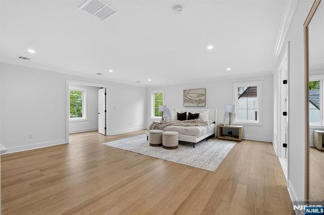 22 Northwood Avenue, Demarest, NJ 07627