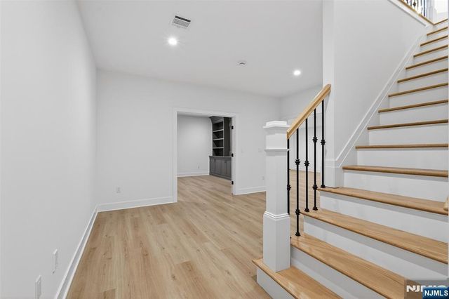 22 Northwood Avenue, Demarest, NJ 07627