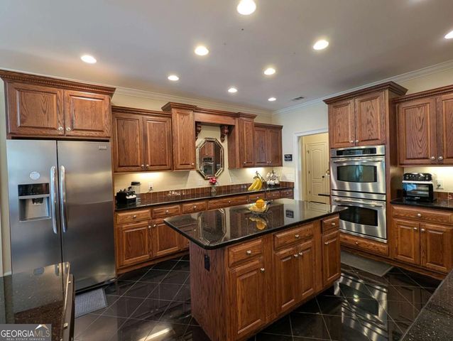 104 Hawks Bend, Canton, GA 30115
