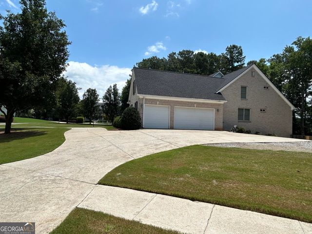 104 Hawks Bend, Canton, GA 30115