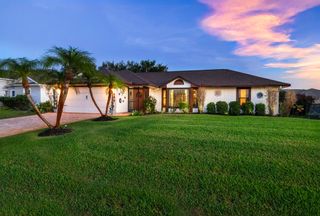 686 SW Hoffenberg Avenue, Port St. Lucie, Port St Lucie, FL 34953