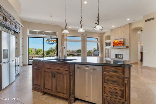 10931 E BAHIA Drive, Scottsdale, AZ 85255