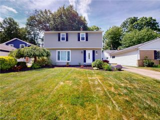 4792 Geraldine Road, Richmond Heights, OH 44143