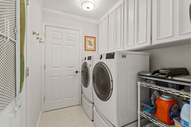 109 Oak Forest Trail, Euless, TX 76039