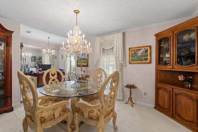 109 Oak Forest Trail, Euless, TX 76039