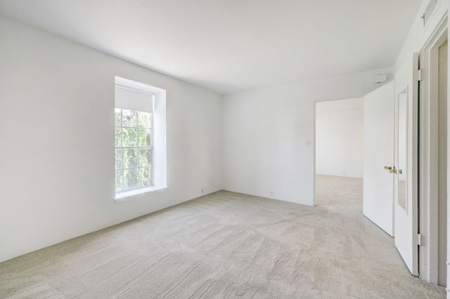 5353 Institute Lane 29, Houston, TX 77005