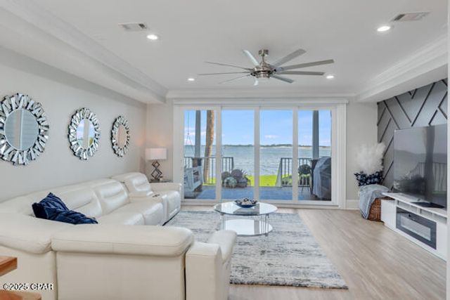 3827 Mariner Drive, Panama City Beach, FL 32408