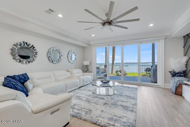 3827 Mariner Drive, Panama City Beach, FL 32408