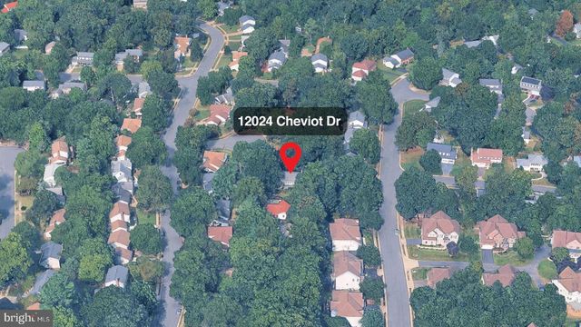 12024 CHEVIOT DR, Herndon, VA 20170