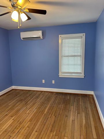 2100 Clays Mill Road, Lexington, KY 40503