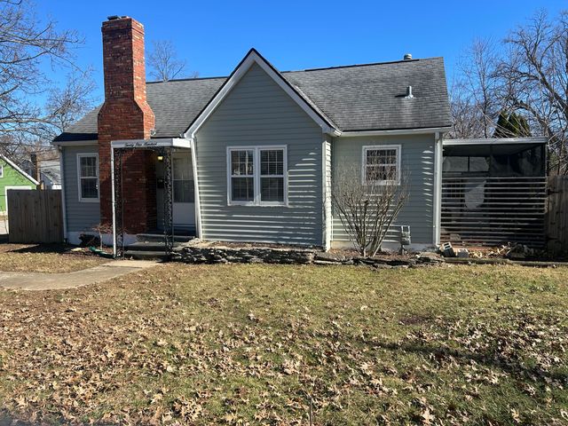 2100 Clays Mill Road, Lexington, KY 40503