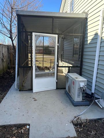 2100 Clays Mill Road, Lexington, KY 40503