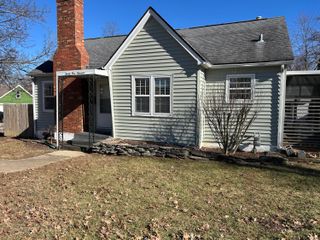 2100 Clays Mill Road, Lexington, KY 40503