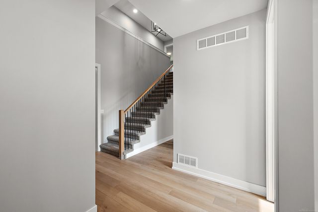 5793 Heights Boulevard, Sterling Heights, MI 48314