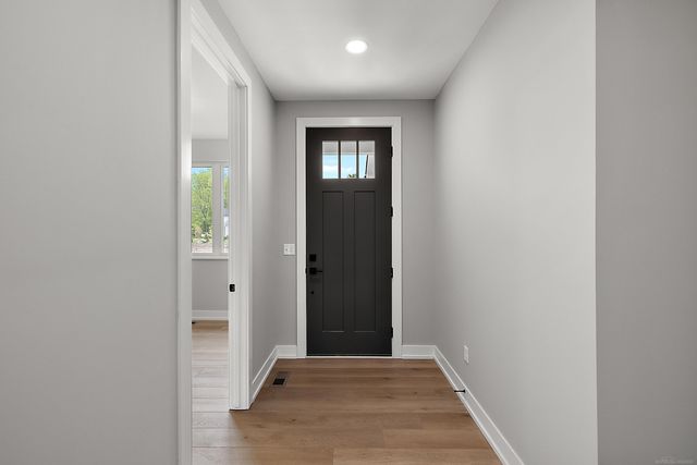 5793 Heights Boulevard, Sterling Heights, MI 48314