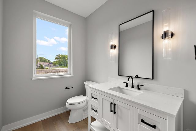 5793 Heights Boulevard, Sterling Heights, MI 48314